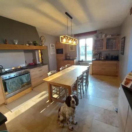 Grande Maison Familiale - 9 Chambres, 16 Couchages,